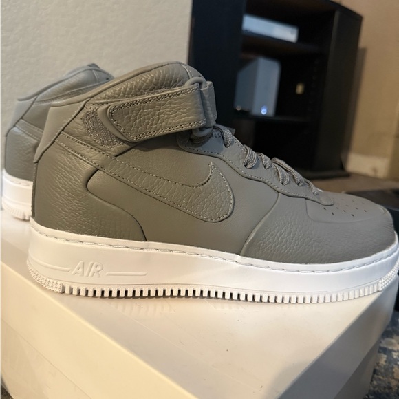 Nike Lab Air Force 1 Mid Light Charcoal Grey/ White Mens size 10- 819677 001 - Picture 5 of 5